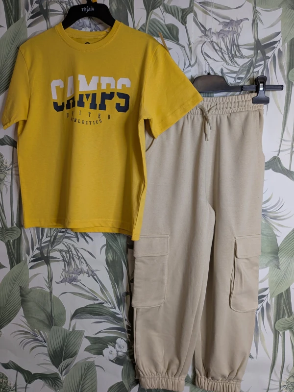 Ensemble 2 pièces  garçon  8 ans